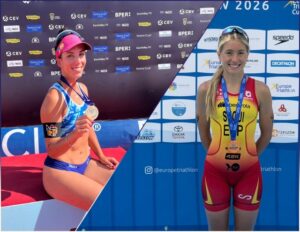 Paula Soria y Alejandra Seguí con sus dos medallas internacionales