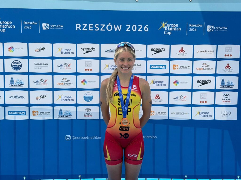 Alejandra Seguí, triatleta del Proyecto FER