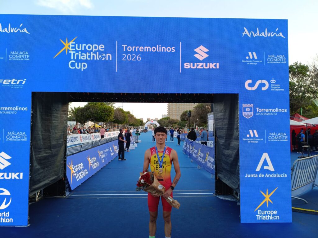 Xavi Cabanilles, triatleta del Proyecto FER