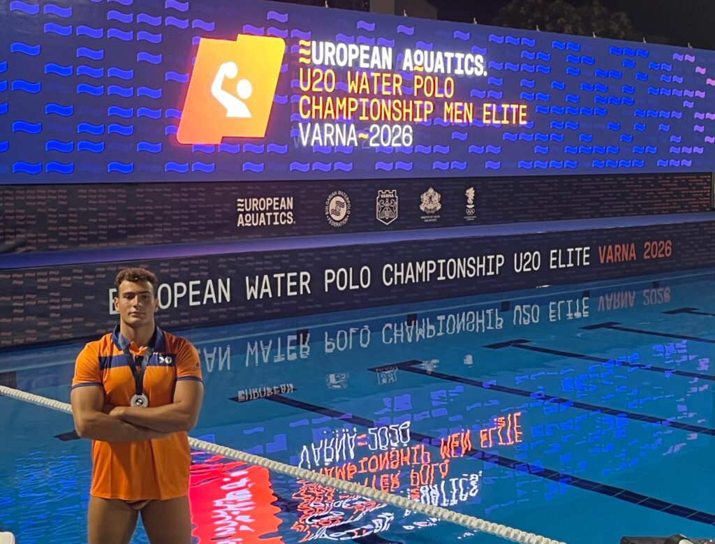 Samuel García, con la plata Campeonato de Europa sub20
