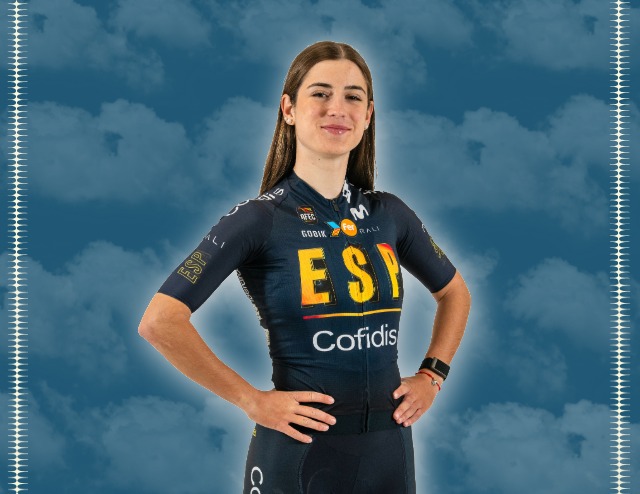 Leyre Almena, ciclista del Proyecto FER