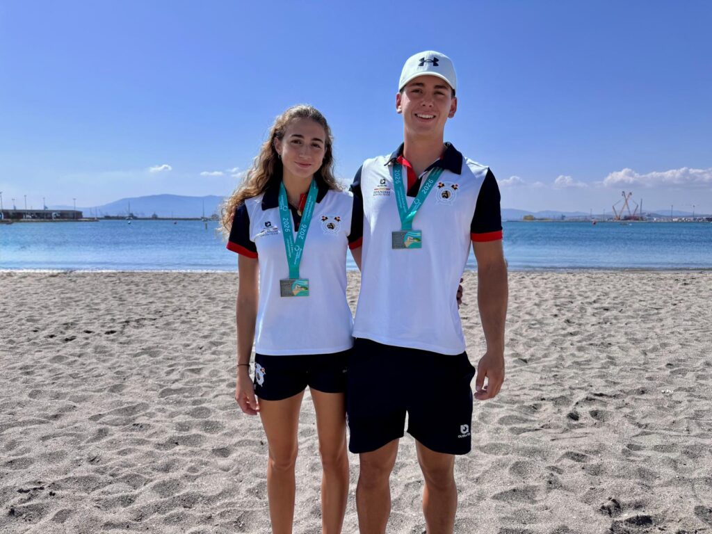 Xavi Torres y Marina López, remeros del Proyecto FER